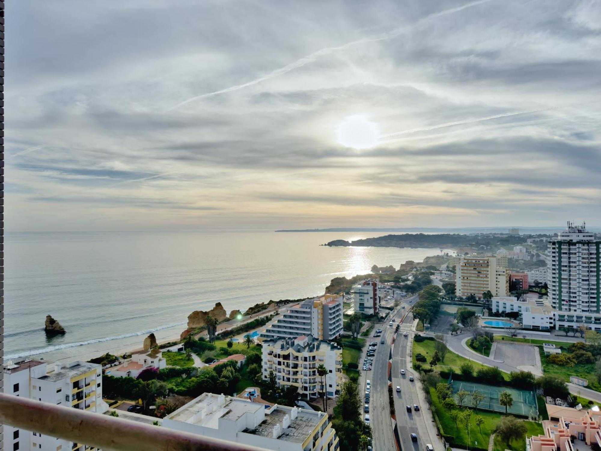 Apartamentos Turisticos Perola Da Rocha Portimão Exteriör bild